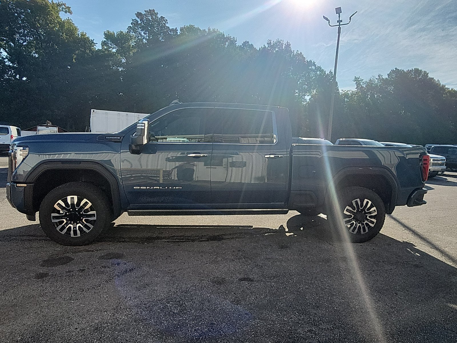 gmc sierra 2500hd 2024 1GT49XEY8RF463500 image gmc sierra 2500hd 2024 1GT49XEY8RF463500 image